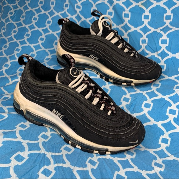 Nike Women’s size 5.5 Air Max 97 SE BLACK WHITE running wmns sneakers shoes rare - Picture 1 of 10